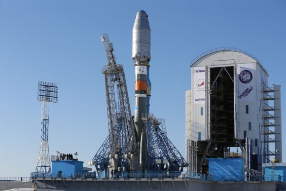 Первый пробный вывоз ракеты-носителя &laquo;Союз‑2.1а&raquo; на стартовую площадку нового российского космодрома Восточный, 21 марта 2016 г. Первый старт с Восточного намечен на конец апреля этого года. Фото: Марина Лысцева