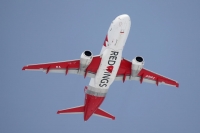 Один шести новых SSJ100, полученных компанией &laquo;Ред Вингс&raquo; в первом полугодии. Этот самолет с серийным номером (MSN) 95220 впервые взлетел в Комсомольске-на-Амуре 15 ноября 2021 года, а уже 21 января 2022-го выполнил первый регулярный пассажирский рейс по расписанию &laquo;Ред Вингс&raquo;. Фото Алексея Михеева