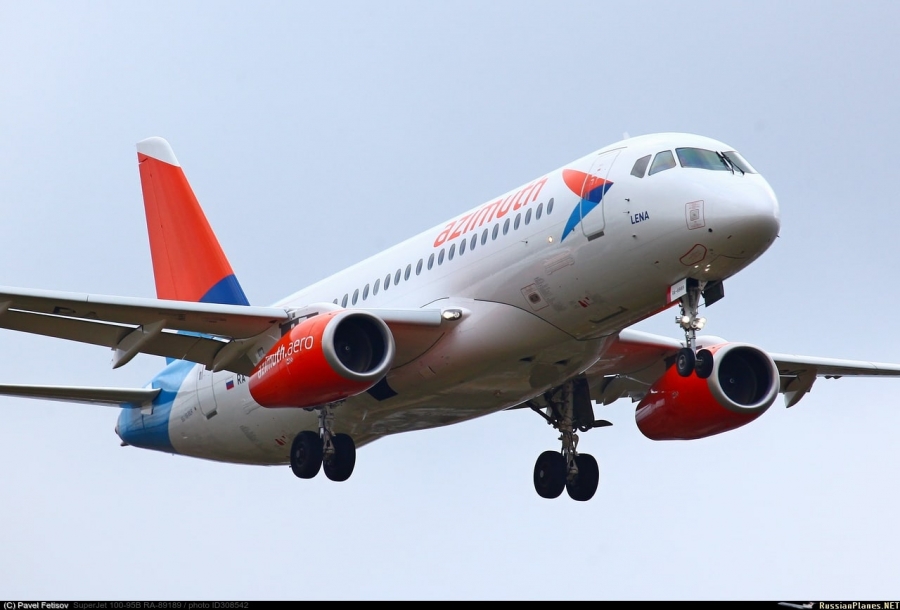 SSJ100 (MSN 95225), впервые взлетевший 18 апреля 2022 года, в сентябре был поставлен авиакомпании &laquo;Азимут&raquo;, став 16-м в ее парке. Фото: Павел Фетисов