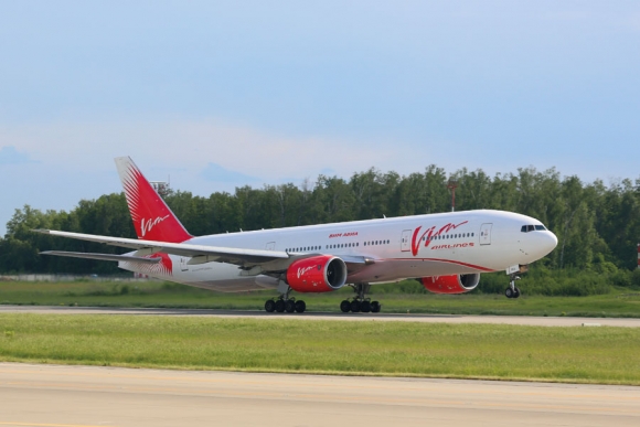 Радикальную модернизацию своего авиапарка &laquo;ВИМ‑авиа&raquo; начала нынешней весной с введения в его состав широкофюзеляжных Boeing&nbsp;777‑200 и к концу лета она располагала уже четырьмя такими лайнерами. Фото: &laquo;ВИМ-авиа&raquo;