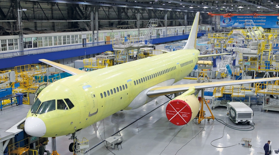 Третий летный экземпляр МС-21-300 в цехе окончательной сборки Иркутского авиационного завода корпорации &laquo;Иркут&raquo;, декабрь 2018 г. Фото: &laquo;Иркут&raquo;